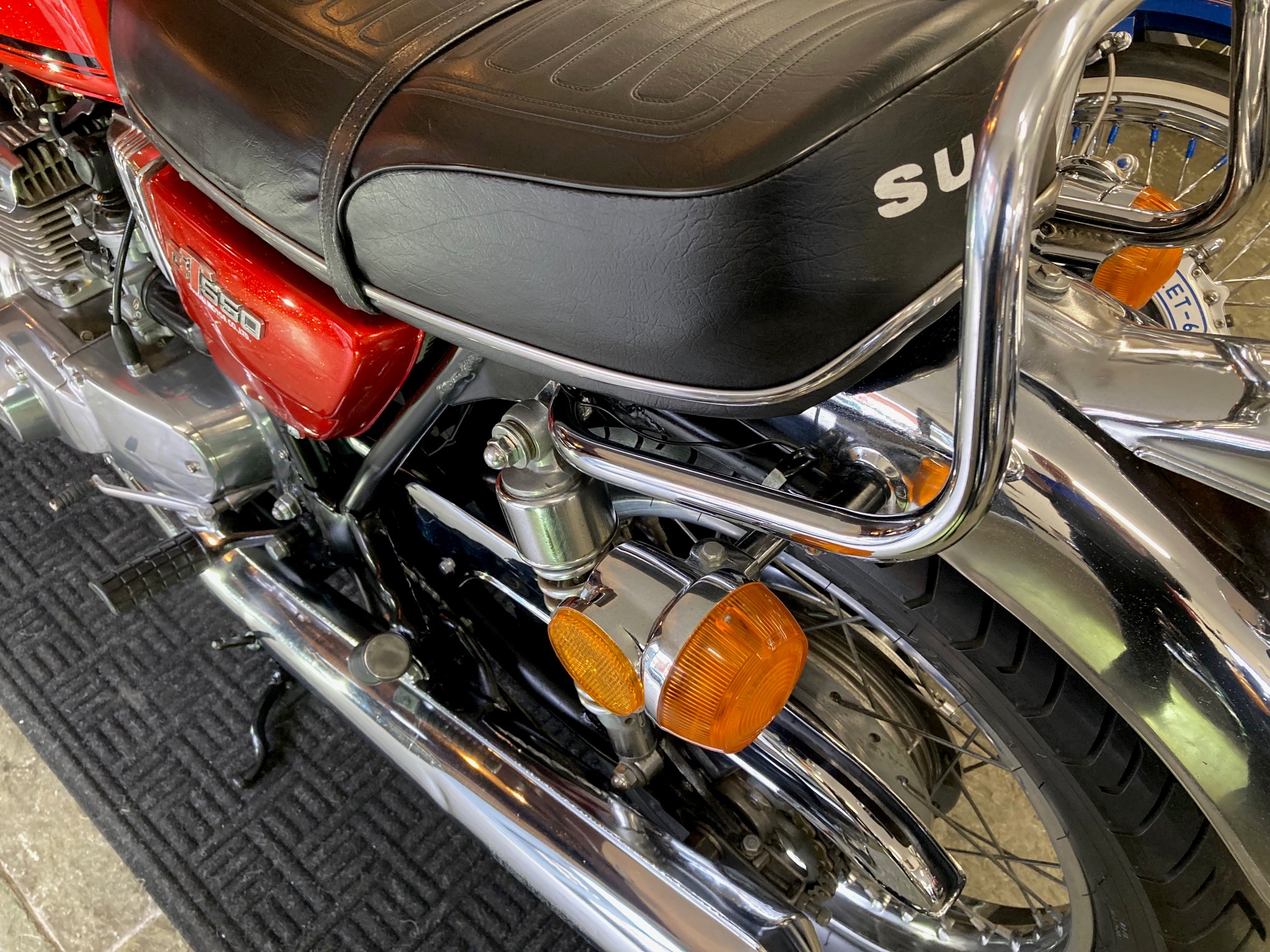 Suzuki GT 550 Great Condition! 1975 - Image 13