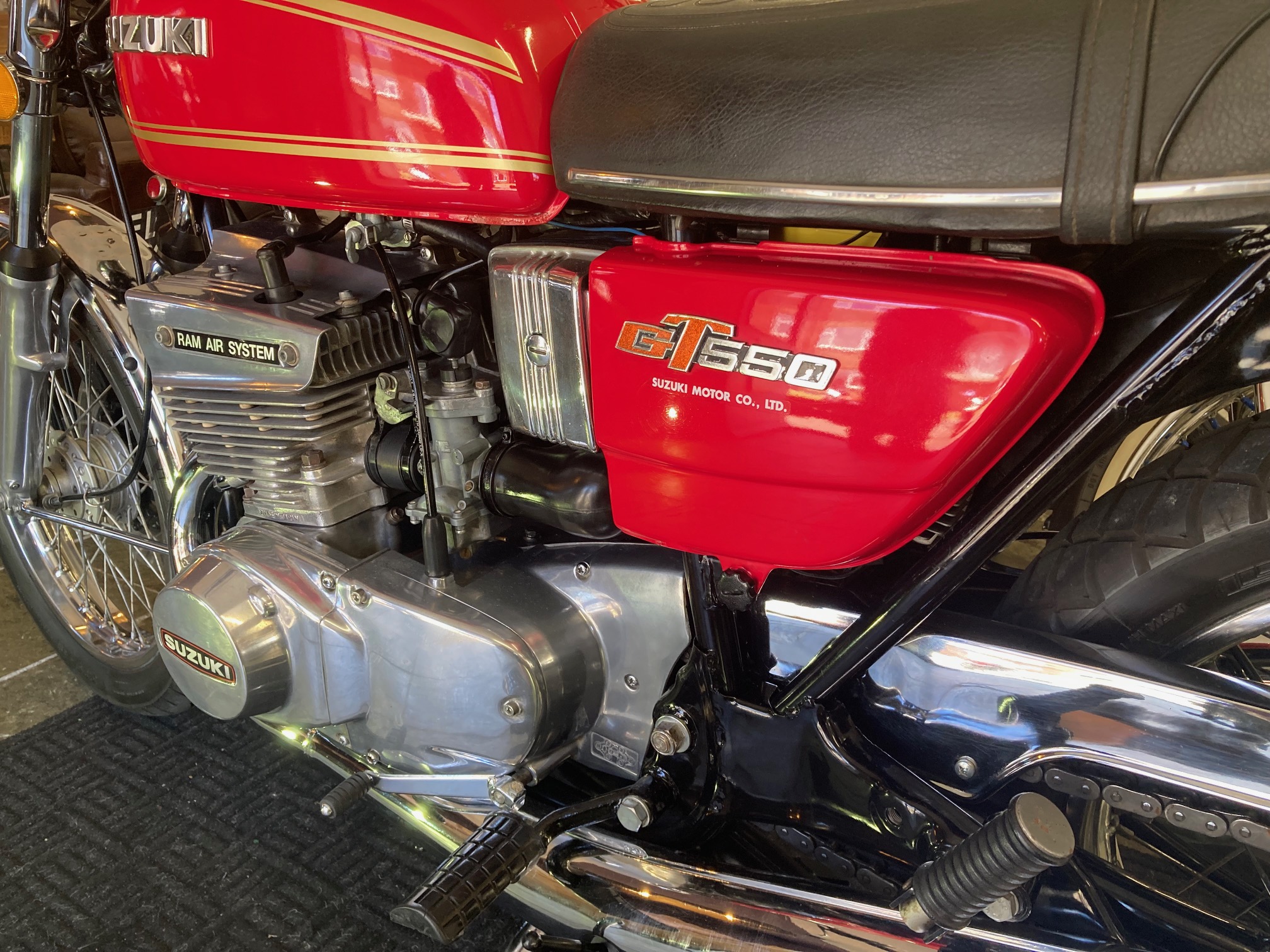 Suzuki GT 550 1976 Superb Genuine UK Machine!! - Image 7
